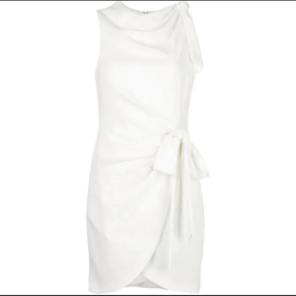 Cinq a Sept NWOT Mini Nanon White Bow Front Dress